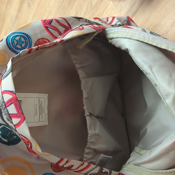 Gap Kids Marvel Backpack - Picture 7 of 7